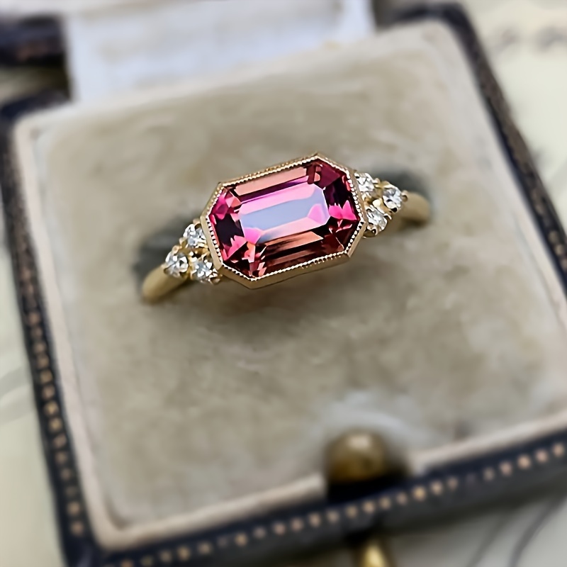 Vintage Claddagh Ring Women Red Zirconia Copper Plating Jewel